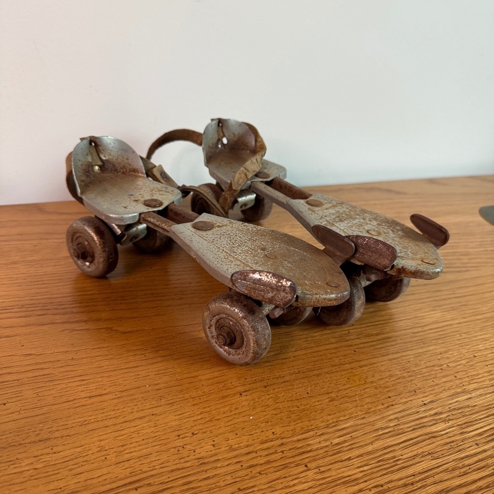 Vintage Kingston Olympic‎ Metal Roller Skates Adjustable Antique Decor